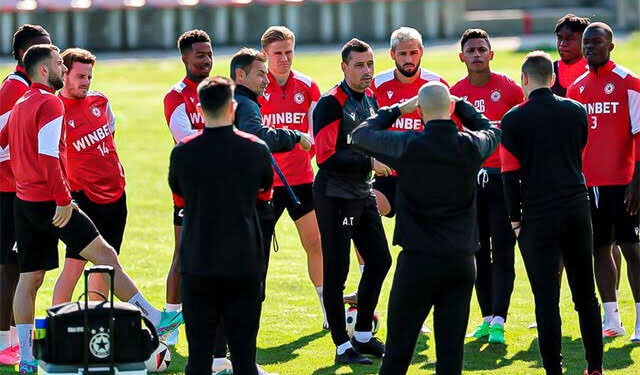 ЛОШИ НОВИНИ ЗА ЦСКА СОФИЯ: Игровият диригент на ЦСКА София получи контузия на тренировка и ще отсъства през следващите шест седмици