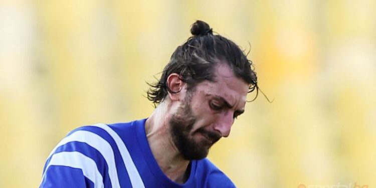 ШОК ОТ “ГЕРЕНА”! Не Майкон, не Петков – а Кристиан Димитров на крачка от сензационен трансфер в Румъния! 🇷🇴