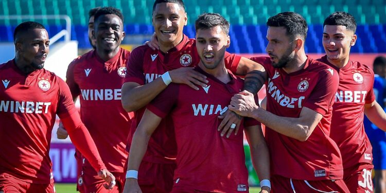 ШОК, РАЗДРАЗИРАТЕЛЕН В ЦСКА! “Треньорът и още петима от клуба САНКЦИОНИРАНИ – скандалът разтърси България!”