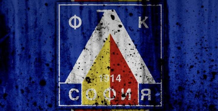 Ключов играч на Левски София свързван с голям трансфер във Висшата ли