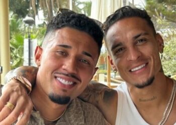 Халфът на Левски на почивка с бразилска звезда