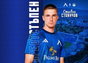 Стивън Стоянчов е повикан за България до 19 години