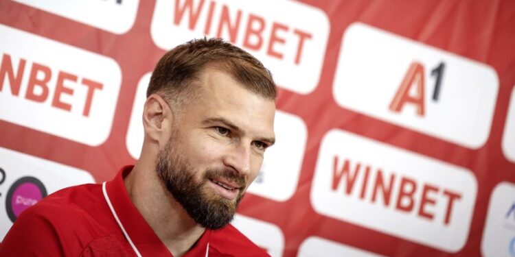 Шокираща новина, тъй като ЦСКА София преживява голямото предателство в историята на клуба, след като вратарят Густаво Бусато прекрати договора си, за да се присъедини към възраждащ се клуб……