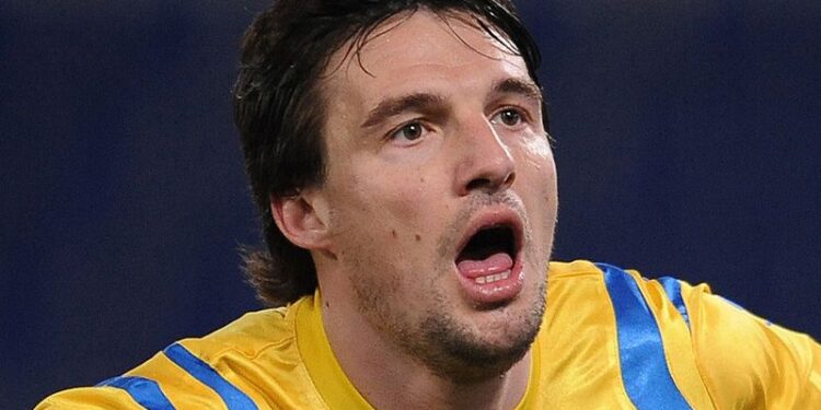 СЪРЦОРАЗДИРАЩА НОВИНА: Бившият играч на Левски загуби сина си днес поради… прочетете още