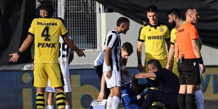 ХРИСТО КРУШАРСКИ ПОКАЗВА НАГЛЕДНО ЗАЩО ФУТБОЛЪТ НИ Е НА ДЪНОТО