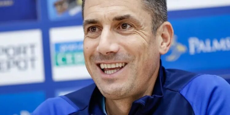 Тежка смърт: Старши треньорът на Левски е транспортиран до местна болница след катастрофа в …….Прочетете още