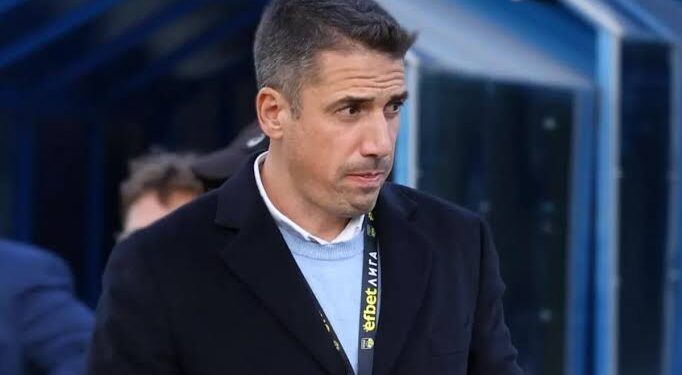 ЦСКА е на тръни: Левски на Веласкес е властелин на столичните дербита