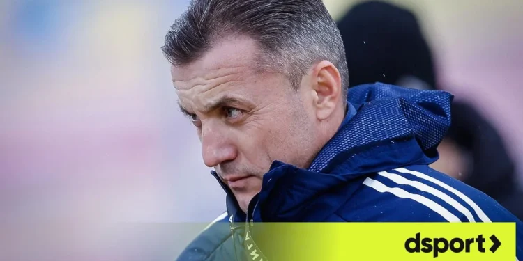 ШОК, РАЗДЪРЖАВАЩ В ЛЕВСКИ! “Треньорът и още петима от клуба САНКЦИОНИРАНИ – скандалът разтърси България!”