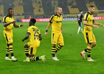 НОВ ШОК ЗА „КОЛЕЖА“: Ботев Пловдив отново под ударите на ФИФА – тежки последствия на хоризонта