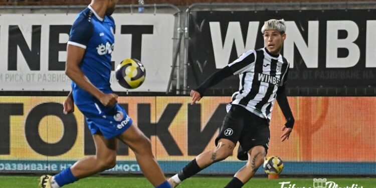 Локомотив намери своя нов Карагарен