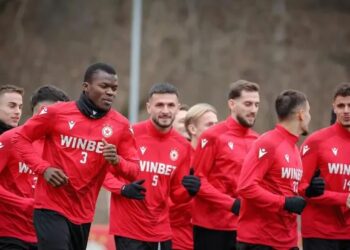 ЦСКА постигна устна договорка с централен защитник от Португалия . “Армейците” не си поплюват още през декември – и този трансфер се очаква съвсем скоро