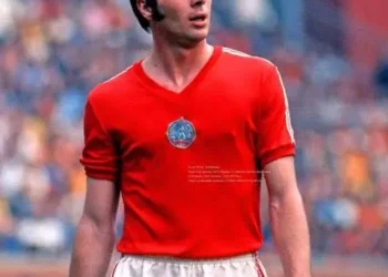 ЗАПОМНЕН КАТО ЛЕГЕНДА: Павел Панов 15 (България) Световно първенство Германия 1974, България срещу …