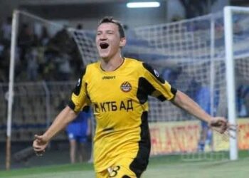 ТРАНСФЕРЕН РЕПОРТАЖ : Левски София е на прага на привличането на испанската звезда Антонио Перера, каза трансферният гуру Фабрицио Романо!. Научете повече на