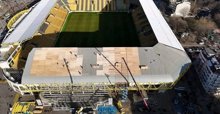 Невероятният Скандал Служители на Пловдив Обвинени в Злоупотреба с Милиони за Проекта на Стадиона