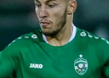 Левски София договори сделка да направи Георги Русев най-високоплатен в Левски София с 4-годишен договор, готов е и да го обяви за следващ капитан на клуба