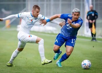 Без Уелтън в Левски: Новият треньор на Гамба Осака иска бразилеца