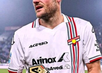 Левски София официално ще обяви подписа на легендата от Висшата лига Джейми Варди, който прие да се присъедини към „сините“ като свободен агент от Италия