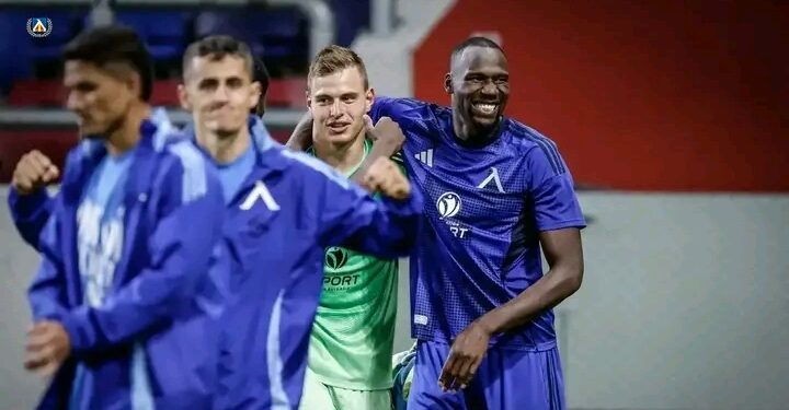 След 2 оферти от Ал Ахли: Сангаре остава в Левски, малиецът е потвърдил за желанието си в личен разговор със Сираков