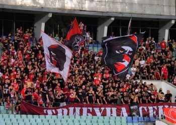 „Стига с този позор!“  Феновете на ЦСКА искат оставките на… повече подробности по-долу!