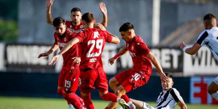 Феновете на ЦСКА си мислеха, че не може да стане по-лошо от миналото лято. Блажени са вярващите! ЦСКА се превръща в посмешище.