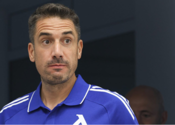 Зарадваха Веласкес преди да пусне Левски в почивка: Ще го имаш за мача на „Тича“