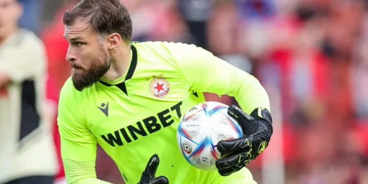 След болезнената раздяла с ЦСКА: Бусато стигна до българската Втора лига