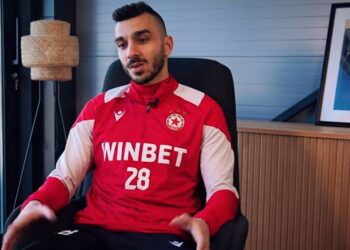 „Играл съм срещу топ таланти като Ямал, Мусиала и дори Палмър, но честно казано, никога не съм виждал човек, който да е толкова опасно луд като него“…