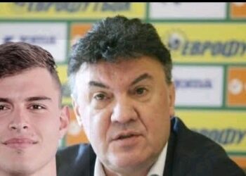 Феновете на Левски твърдят, че това е фалшива новина и отказват да повярват, че легендарният вратар Борислав Михайлов е баща на настоящия страж Светослав Вуцов, но този документален филм беше…