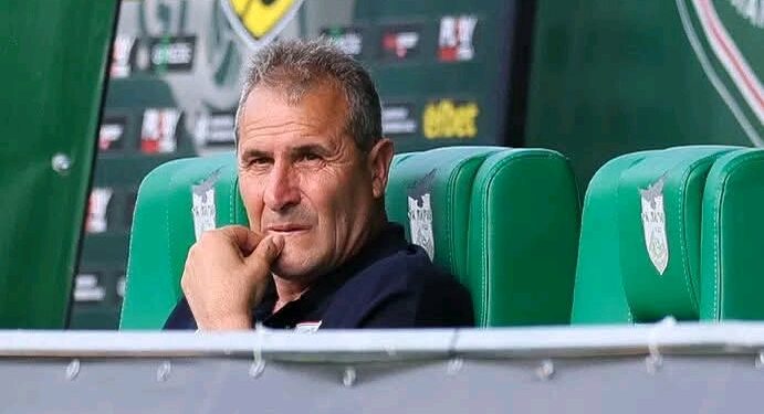 Официално: Героят е новият треньор на Ботев Plovdiv, “канарчетата” казаха защо ще дойде едва след месец (подробности в линка) 👇👇👇