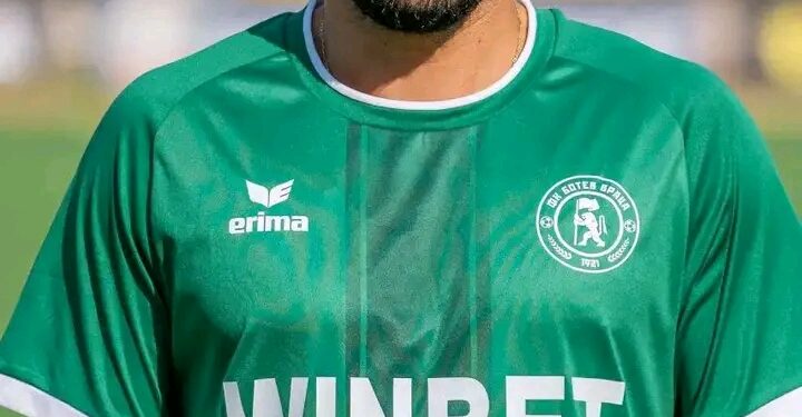 Левият бек на Пирин Благоевград Мартин Дичев официално прие договор с Ботев Пл., за да се присъедини към клуба в края на сезона, когато изтича договорът му с Пирин.