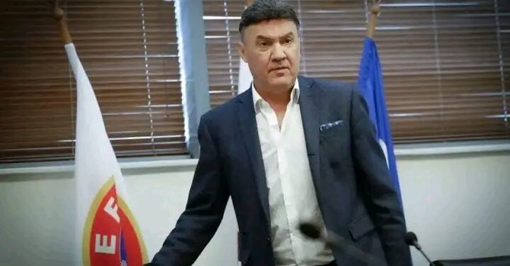 Наско Сираков назначава Борислав Михайлов за нов спортен директор на Левски София