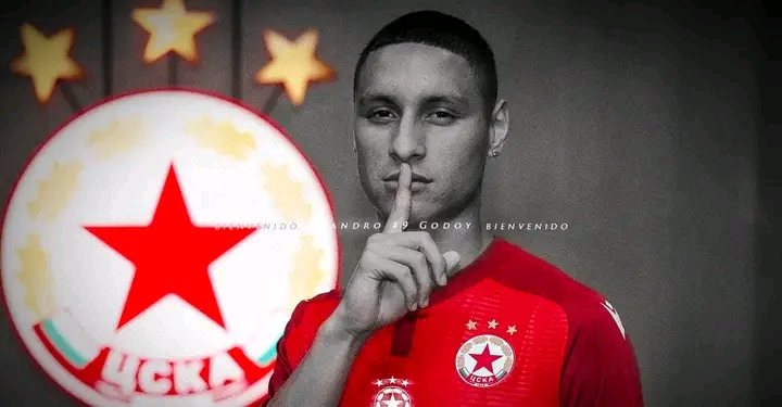 Николай Александров за върха на атаката на ЦСКА: „Притеснявам се, че Годой ще липсва – в чисто футболен смисъл. Да не го загубят.“ Прочетете още: