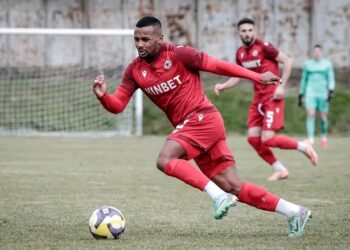 🚨Шокиращо: Пастор се завръща на футболния терен след като е получил условна присъда….