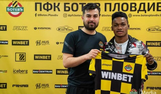 БОТЕВ ПЛОВДИВ ЩЕ ОБЯВИ ИСТОРИЧЕСКИ ТРАНСФЕР В РАМКИТЕ НА ЧАСОВЕ, ТАКЪВ ФУТБОЛИСТ НИКОГА НЕ Е ИДВАЛ В ХЪЛМОВЕТЕ