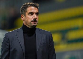 🔵⚪Хулио Валекес относно коментарите за атаката срещу Левски „Те практикуват цинизъм и прекомерна арогантност; имат телевизионна джаджа, от която бълват лъжи и…