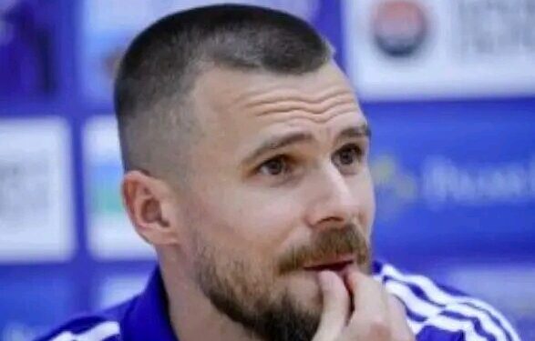 СИН ГРЪМ УДАРЯ! ЛЕВСКИ ПРОДАВА СУПЕРЗВЕЗДАТА СИ – ФЕНОВЕТЕ В ШОК, БЪДЕЩЕТО НА КЛУБА Е В ТЕЖЕСТ!