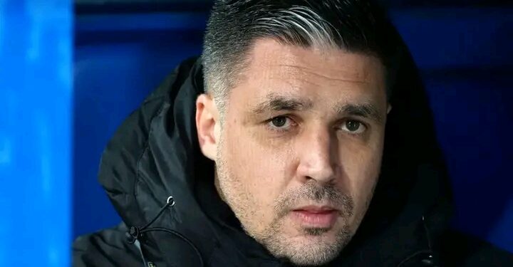 ⚠️ ШОК В БЪЛГАРСКИЯ ФУТБОЛ! ЦСКА ОТСТРАНЯВА ЧЕТИРИМА ИГРАЧИ НА БОТЕВ ПЛОВДИВ ПРЕДИ УТРЕШНИЯ МАЧ! 😱 Какво означава това за съдбата на мача и може ли Ботев да се завърне въпреки отсъствията? Вижте всички скрити стратегии и драмата зад кулисите! 👀⚡ ➡️ Прочетете пълната статия тук!