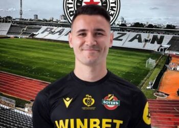 🚨 𝐎𝐅𝐅𝐈𝐂𝐈𝐀𝐋: Партизан СТАРТИРА за Ботев Plovdiv ЗА ПЪРВИ ПЪТ тази вечер. 🌟🤍 Жълти 💎