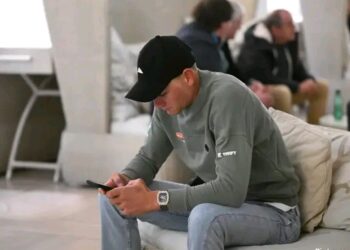 Nieuws van de dag: Mathieu Van Der Poel kondigt zijn terugkeer naar zijn oude team Alpecin-Fenix aan vanwege onvoldoende…