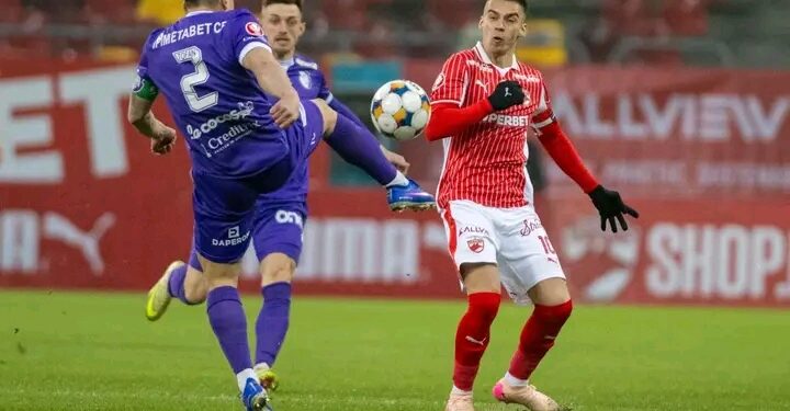 Ce se anunță la #Dinamo: “Se vor schimba liniile”. Sâmbătă, e meci cu “frații”…Incredibilă diferența din prezent