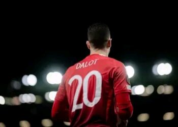 Oficial: Digo Dalot la Dinamo București! Mijlocașul și marcatorul și-a definitivat transferul; mutarea a fost aprobată!