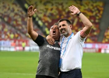 Transferuri pe bandă rulantă la Dinamo. Antrenorul este în culmea fericirii după ce a fost anunțat că vor semna cu echipa și….