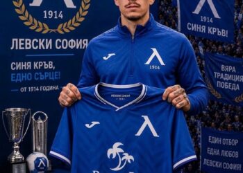 🚨 СДЕЛКАТА Е ГОТОВА: ЛЕВСКИ СОФИЯ ОТМЪКВА ТРАНСФЕРА! — „Сините“ изпревариха ЦСКА София в битката за подписа на обещаващ 18-годишен талант в сензационна сделка на стойност 36 милиона евро! Левски си осигури новата изгряваща звезда след спечелена трансферна битка срещу голям съперник — споразумението е постигнато, DEAL DONE! 🔵⚪️💥 …вижте повече ⤵️