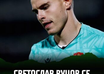 🔥Вратарят на Левски Светослав Вуцов обяви, че се оттегля временно от националния отбор на България. След пауза за международния футбол стана ясно, че има високо напрежение между стража и хора от треньорския щаб.