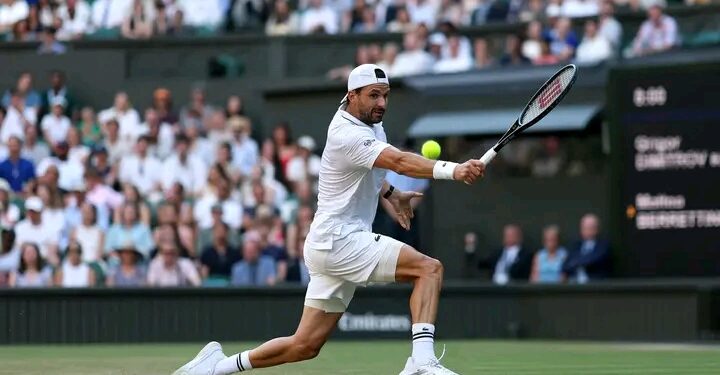 🔥🎾 ГРИГОР ДИМИТРОВ НАПРАВИ НЕВЕРОЯТНОТО! 🇧🇬  Българинът имаше мача в ръцете си, но позволи на Матео Беретини да се върне от нищото и да изравни до 2:2 сета! 😱 Димитров сякаш сам съживи „мъртвеца“ и си направи живота изключително труден.  Но в петия сет показа КЛАСА И ХАРАКТЕР – 6:3 и място в следващия кръг след над 3 часа и 30 минути битка! 🔥  Как оцеля Григор в този трилър? Кой ще е следващото му препятствие? 👀  👉 Всички подробности – линкът в коментарите!  #ГригорДимитров #България