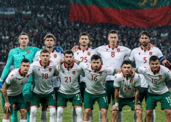 🚨 ШОК ЗА ФЕНОВЕТЕ НА БЪЛГАРИЯ! 🇧🇬📺 НАЦИОНАЛИТЕ ВЕЧЕ НЯМА ДА СА ПО БНТ! 😱 MAX One поема мачовете на България до 2028 година, а първият двубой от новата ера ще бъде срещу Люксембург на 26 септември в Пловдив! 🔥 Но има уловка… 👀 MAX One е платен канал и феновете ще имат нужда от активен достъп до пакета MAX SPORT, за да гледат срещите. Краят на една дългогодишна традиция или просто нова ера за националния отбор? 🤔 👉 Пълната история — ЛИНК В КОМЕНТАРИТЕ! #България #НационаленОтбор