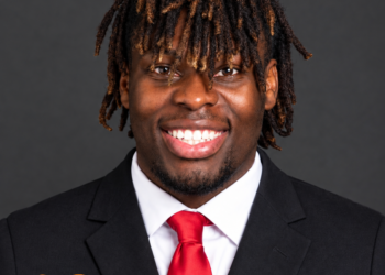 No.1 2026 American Player Shocks NFL World:Commits to Texas Longhorns Over Ohio, Texas, BYU….