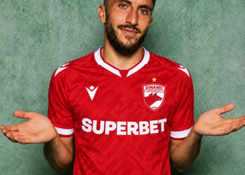 Acordul a fost încheiat: Dinamo București a parafat oficial o înțelegere incredibilă, în valoare de 90 de milioane de lire sterline, pentru transferul unui nou fundaș – Jonathan Tah, de la Bayern Munchen – nu doar în calitate de jucător, ci și ca noul… vezi mai mult