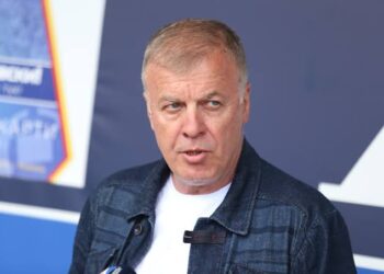 В ТРЕНДА: Твърди се, че Наско Сираков е подал молба за развод със съпругата си, след като разбрал, че покойният Борислав Михайлов е бил…
