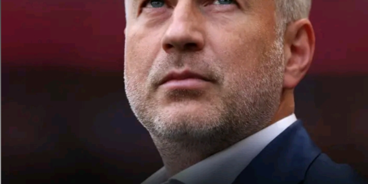 🚨🇧🇬 БОМБА ЗА НАЦИОНАЛНИЯ ОТБОР! Според GSP бившият треньор на ЦСКА Еди Йорданеску е сред обсъжданите варианти за селекционер на България! 😱 Но дали именно той ще поеме поста?  🇧🇷 Първи избор на БФС остава Силвиньо, но високите му финансови изисквания могат да се окажат решаващи. Ще има ли обрат в последния момент? 👀  Очакват се още подробности около преговорите! 🔥  👉 Цялата информация – в коментарите!  #България #ЦСКА